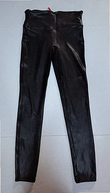 Women's Spanx High Rise Black Faux Leather Legging Size Medium SHIPS FREE!!!!